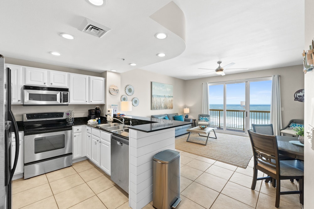 Calypso Beach Resort by Panhandle Getaways
