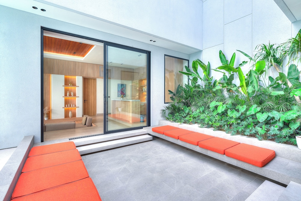 Villa Brandon by Nakula