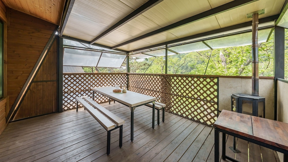 Gapyeong On The Hill Pool Villa