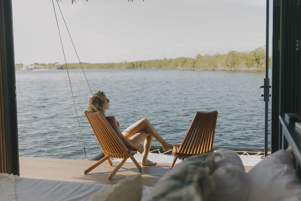 Premium Floating Bungalow by Stay Ombi
