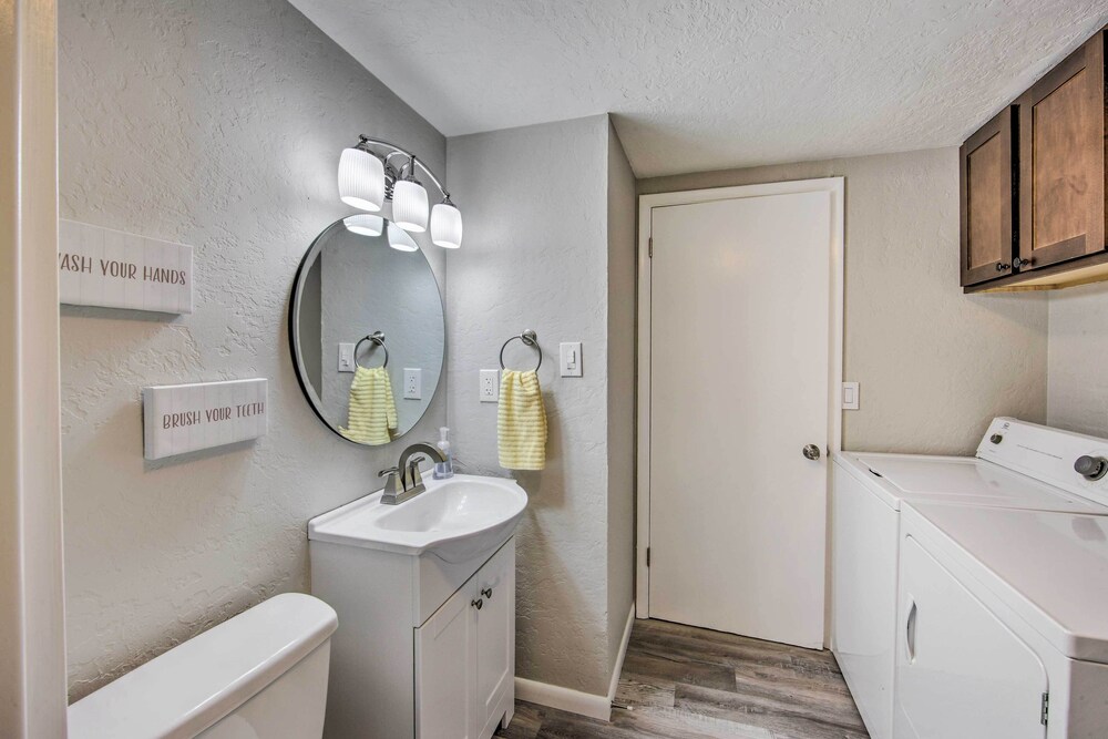 Jefferson Retreat w/ Backyard < 1 Mi to Lake! - Property Image 1