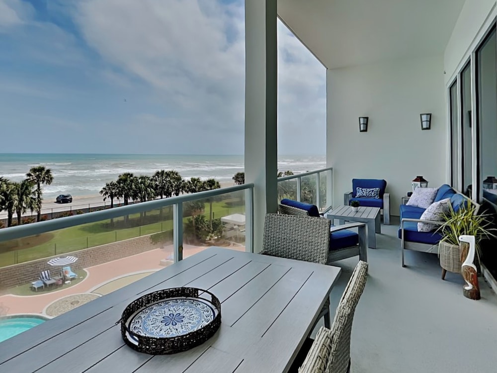 Endless Summer by Ryson Vacation Rentals