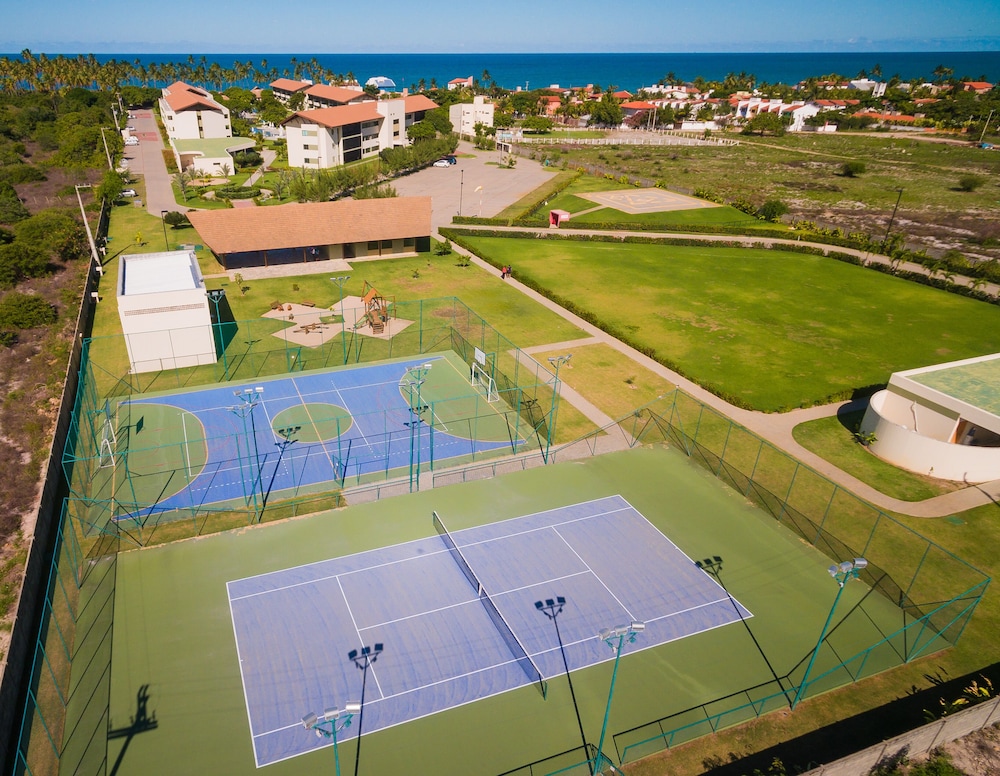 Flats no Carneiros Beach Resort