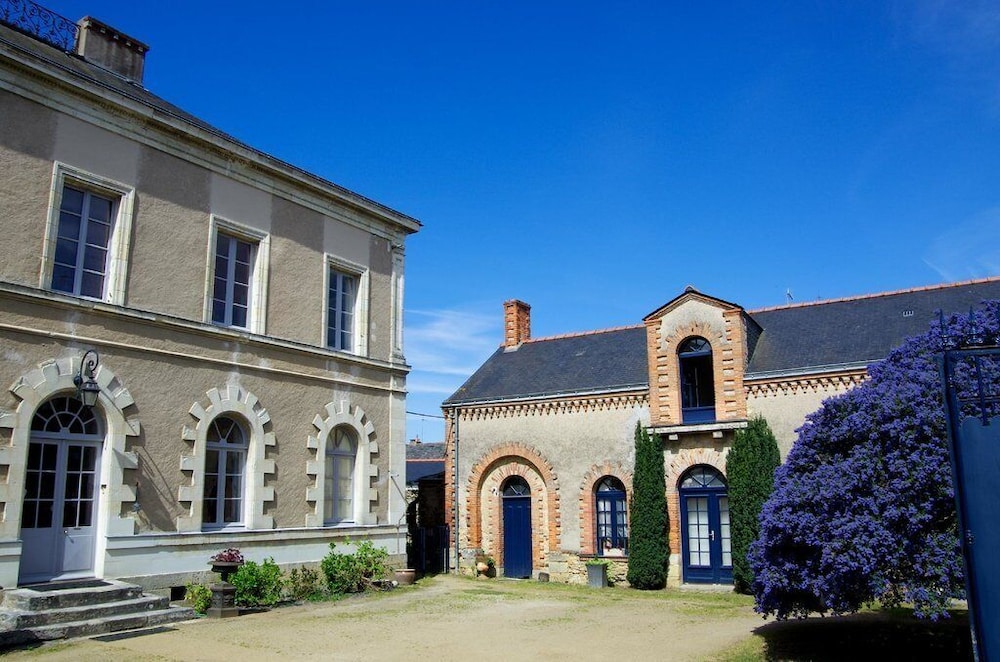Clos des 3 Rois Chambres Hôtes Thouarcé view 5