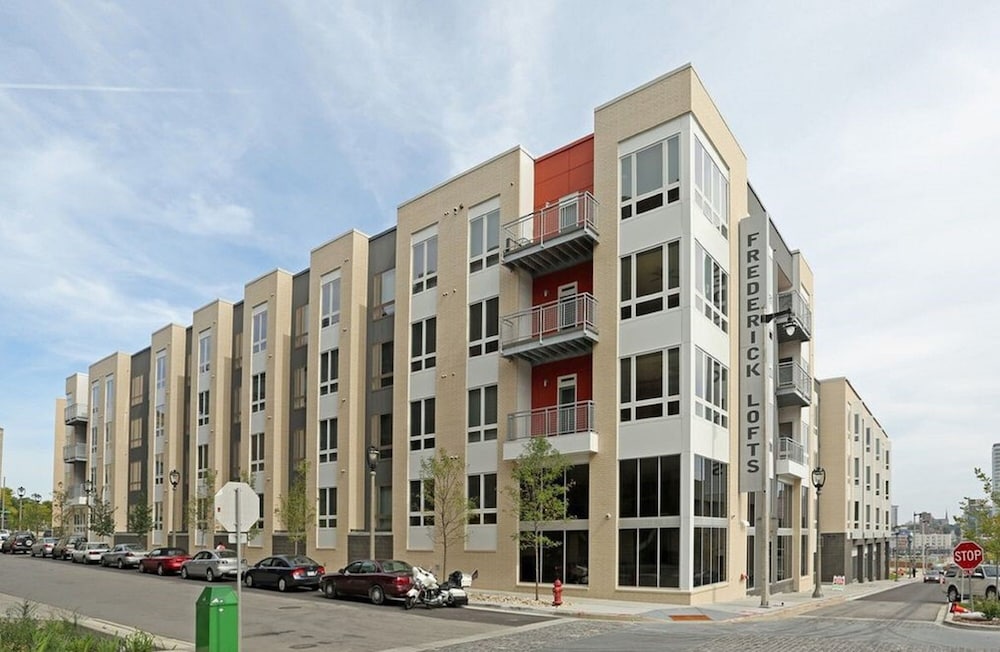 Hotel Kasa Westown Milwaukee - Image 1