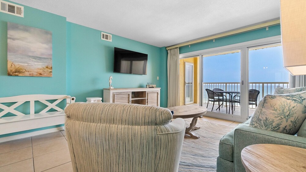Driftwood Towers #4E by Southern Vacation Rentals