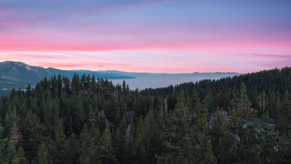 Secluded Incline Village Stay w/ Deck Near Diamond Peak & Lake Cloud 9 and 1/2 by Avantstay
