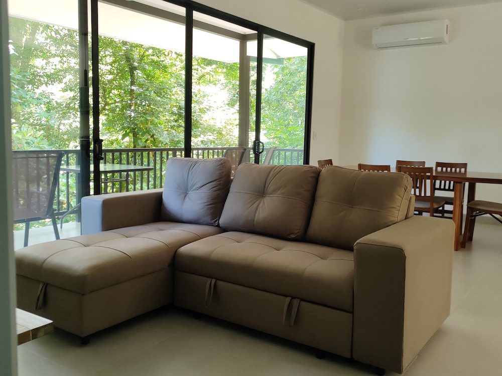 Bungalow con vistas al río