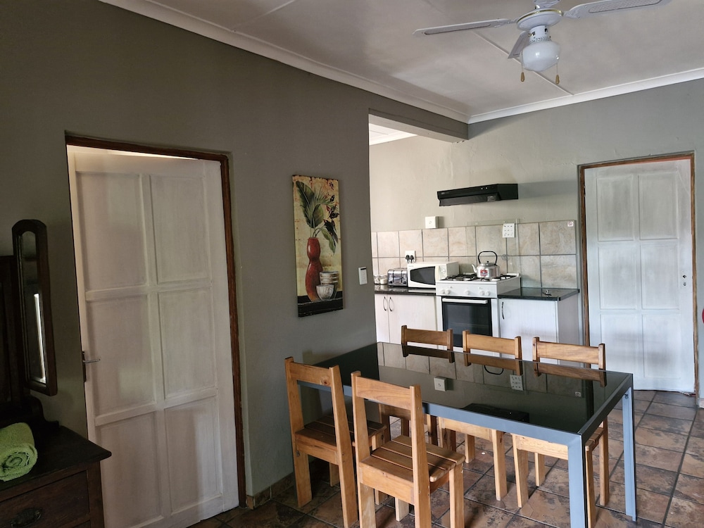Ibis Place Guest House