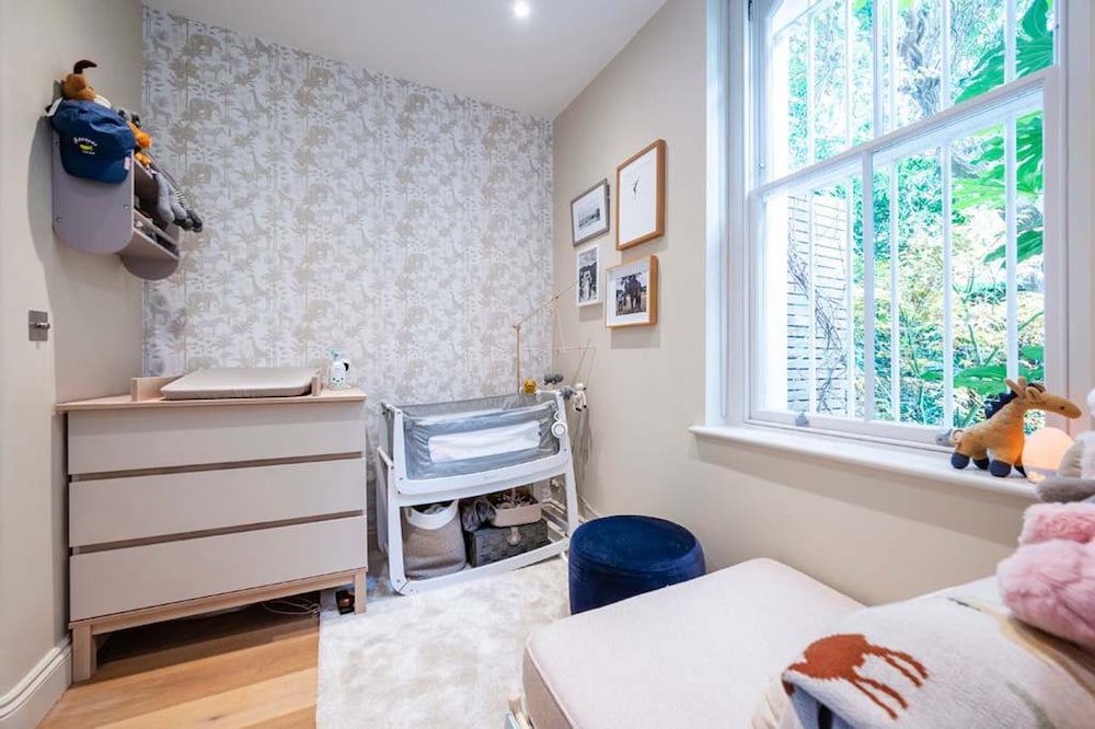 Kensington High Life- by Out of Office Lifestyle