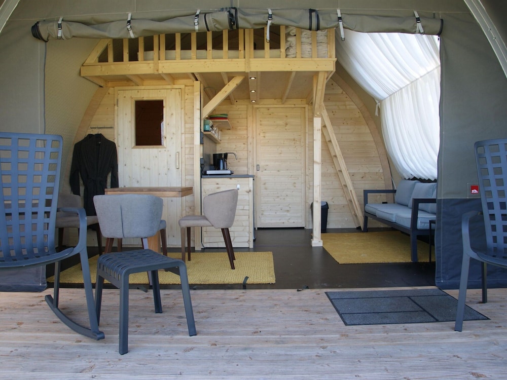 Romantic Tent Lodge in Dalerveen With Sauna view 4
