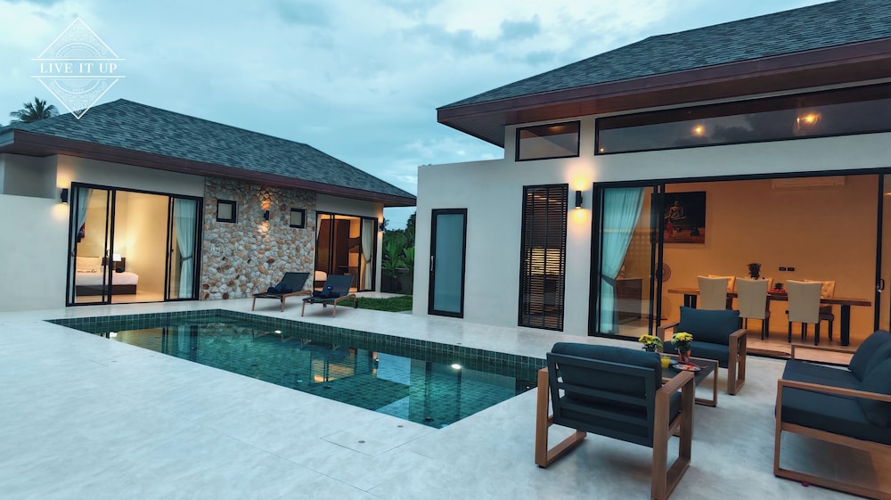 Santi Tara Villas