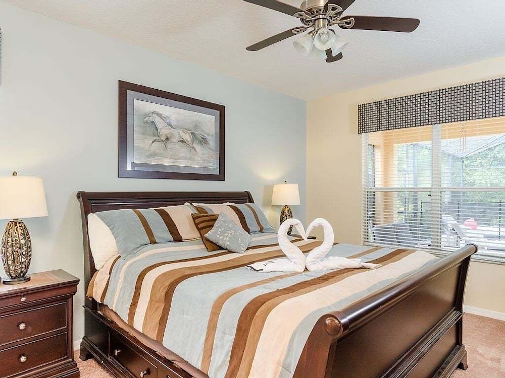 Southern Comfort Private Pool/spa Near Disney! 6 Bedroom Villa