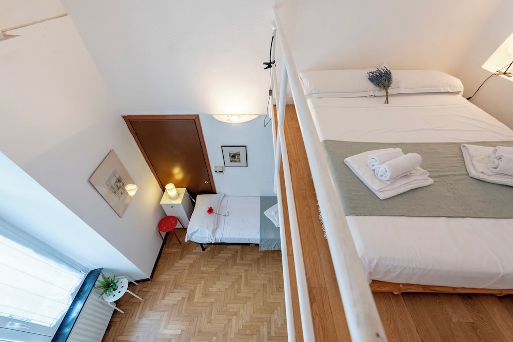 Central Apartment Porta Soprana Genova