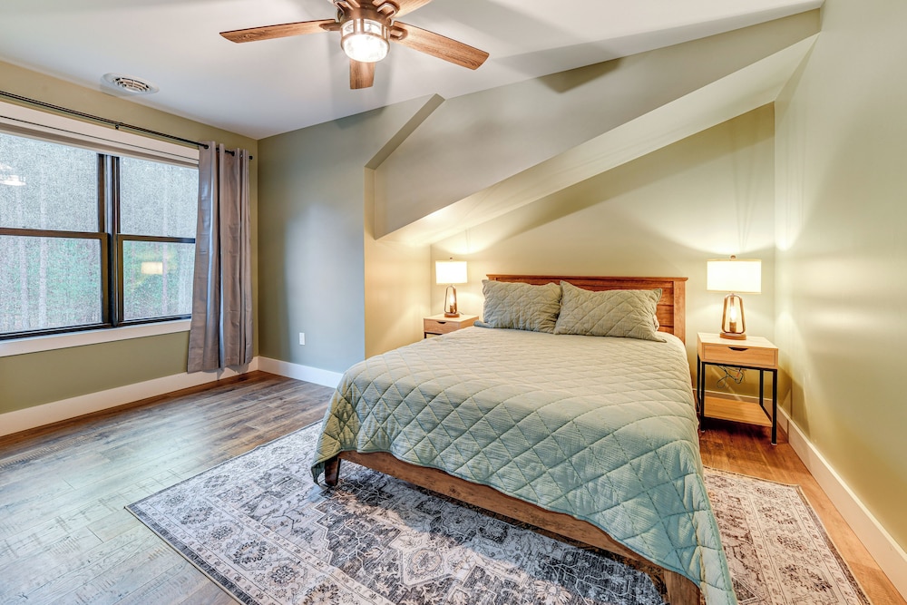 Brantingham Home: ATV & Snowmobile Trails On-site!