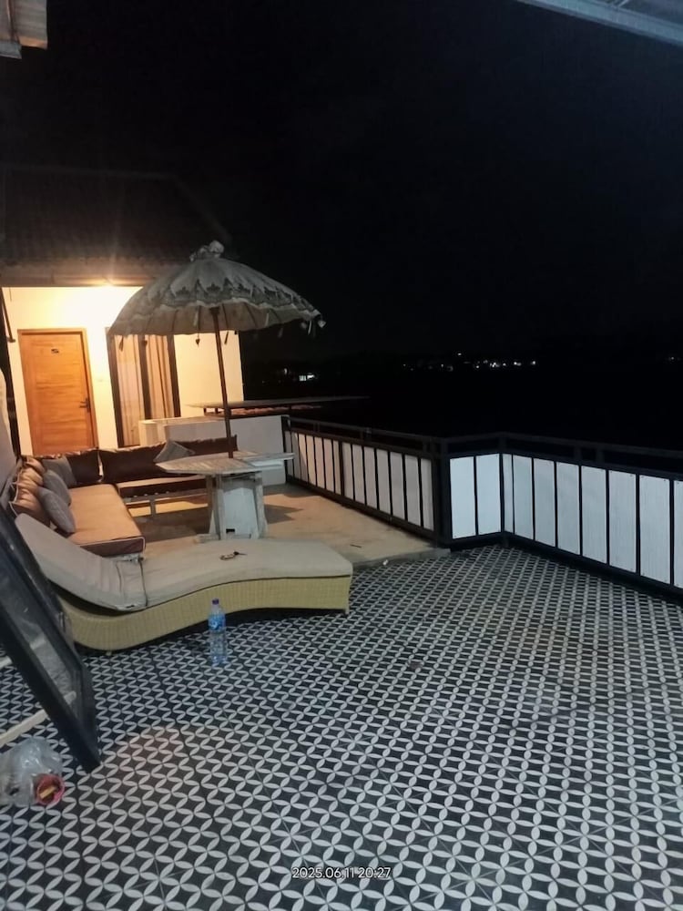 Fika Guest House