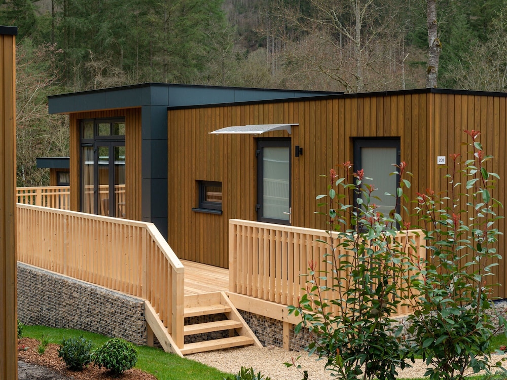Modern Chalet With Dishwasher, in a Holiday Park, in a Natural Environment