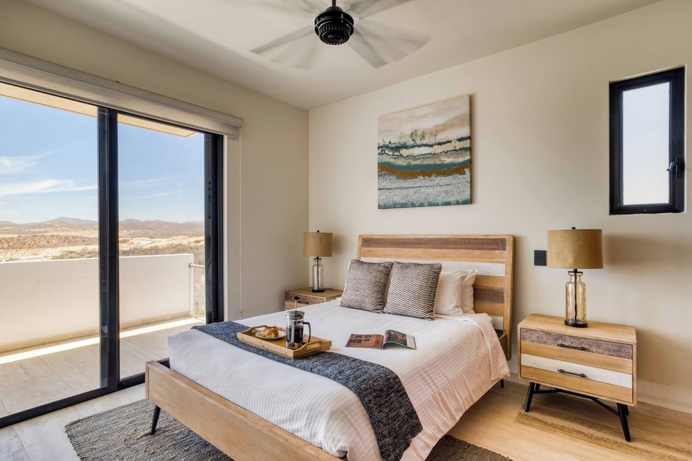 Group Apt #13 #16, no View, 3br, 12 pax