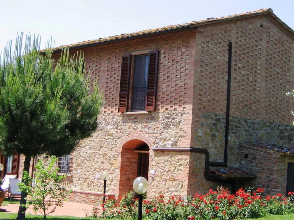 Photo 30