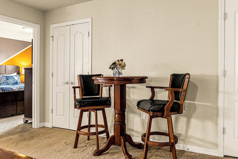 9BR Luxury Vacation Villa near Disney