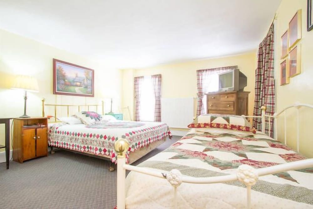 Plymouth Vacations - Salt Ash Inn - Property Image 62