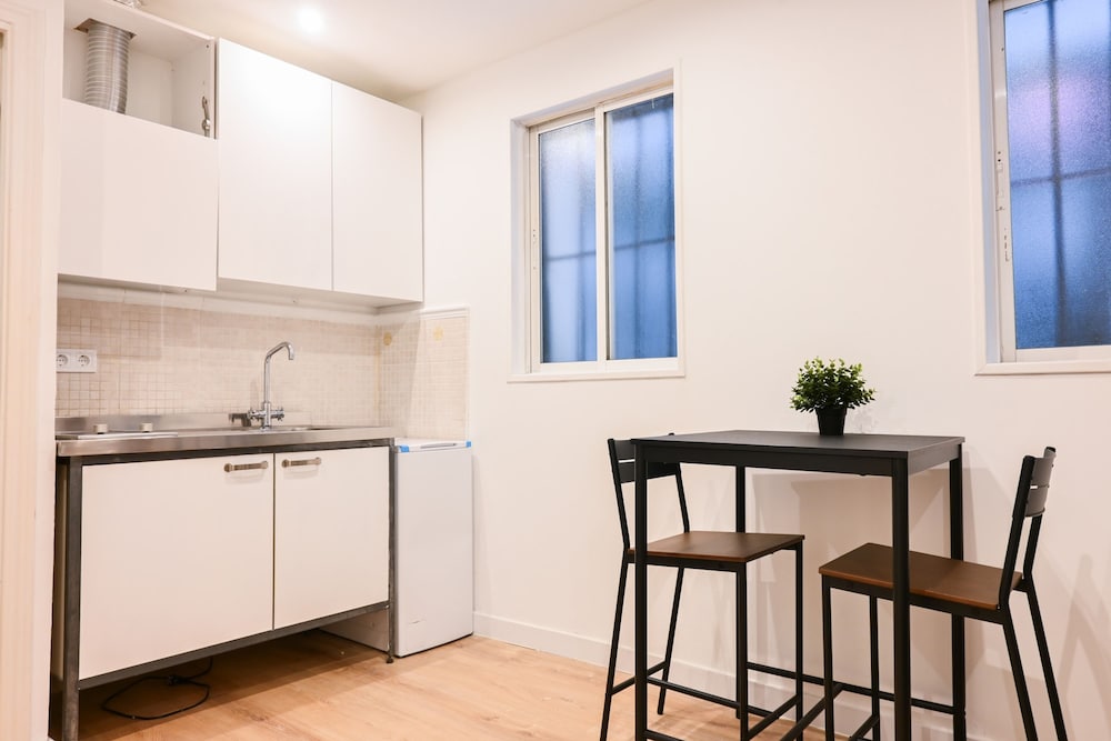 M Slo160 Lindo Estudio en Barrio Justicia