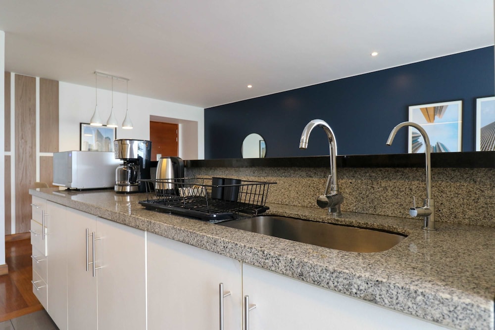 w Classy 2BR in Miraflores
