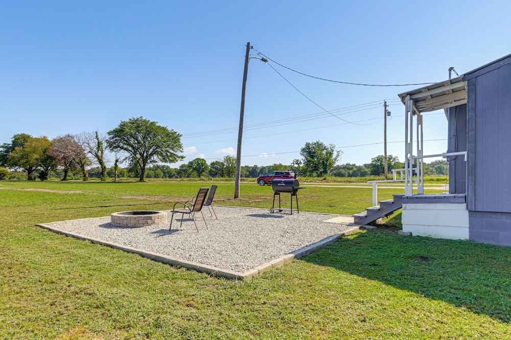Lake Days, Bbqs & Fireside Nights: Afton Retreat