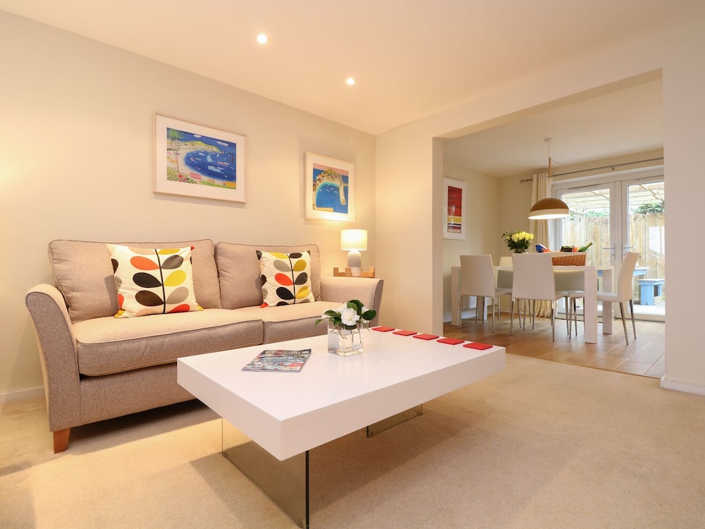 Chy Kerris, Carbis Bay