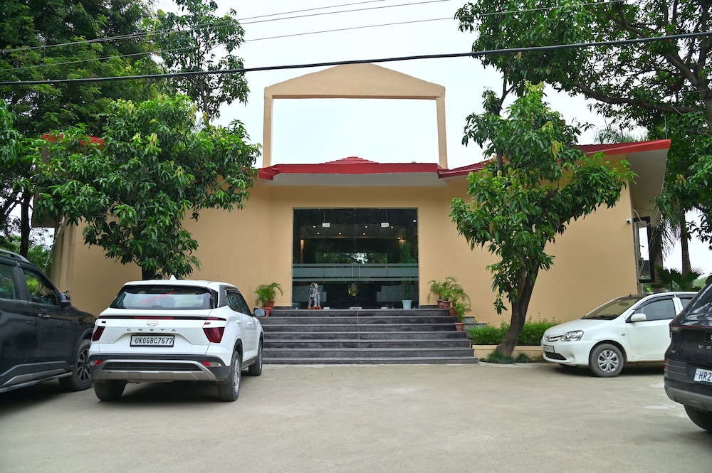Chiraiya Resort and Hotels