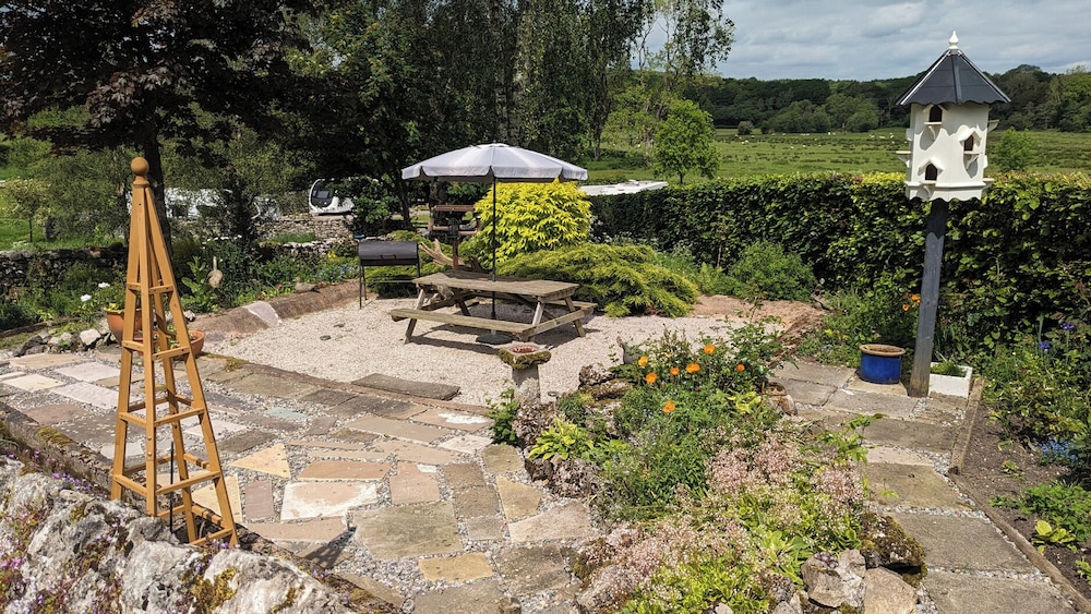 Corner Cottage at Brackenthwaite Farm