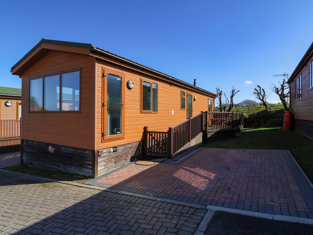 Daffodil Lodge
