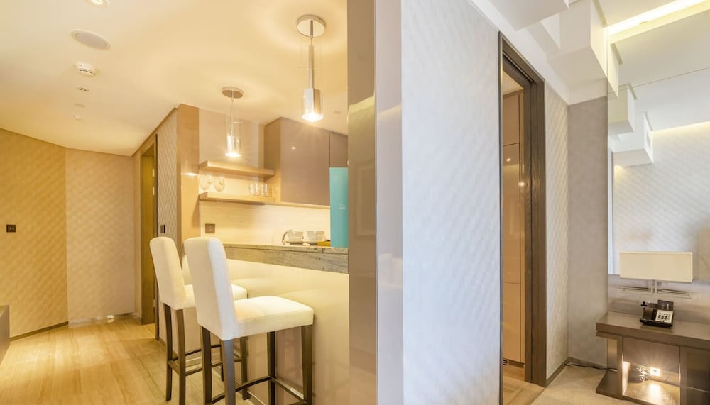Luxury Studio Near Wafi Mall Dubai Frame