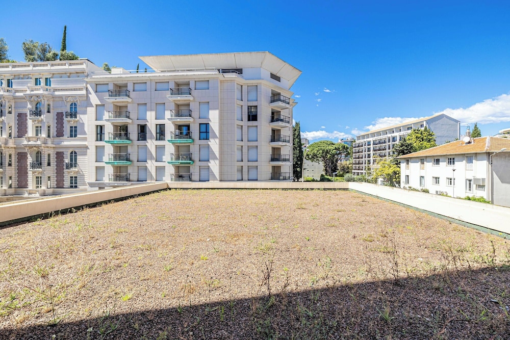 Brilliant Apartment Near the Croisette