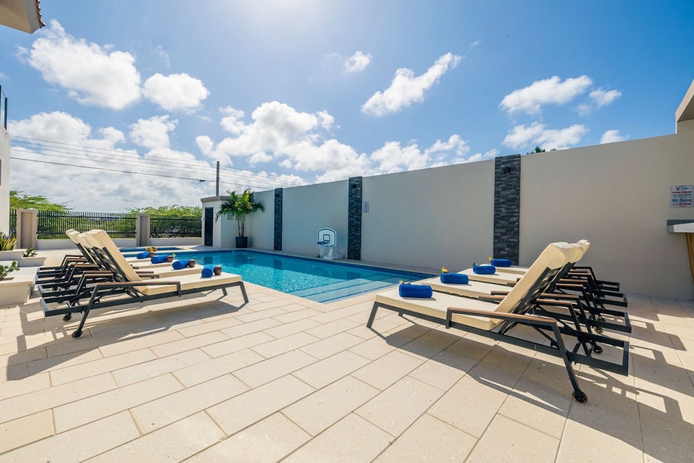 NEW 9BR Jacuzzi Pool Games Amazinglocation