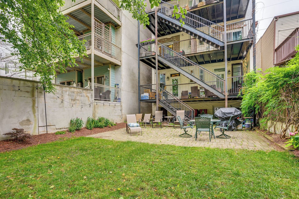 Walk to Washington St: Hoboken Apt w/ Balcony!
