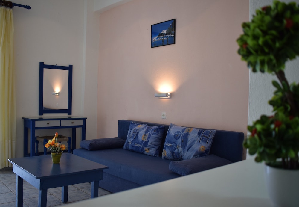 Paradise Apartments