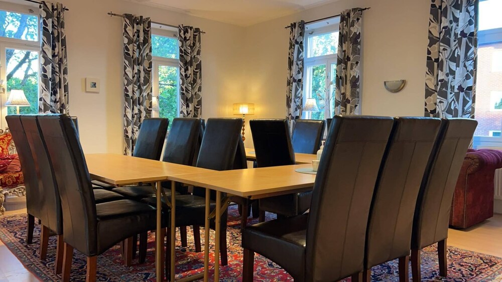 meeting & event spaces