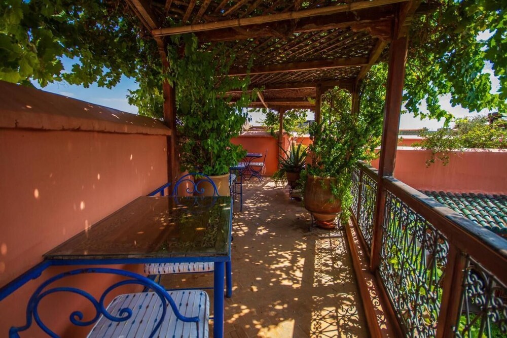 Riad Dombaraka