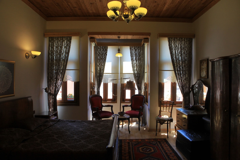 Tom Square Butik Otel - Image 27