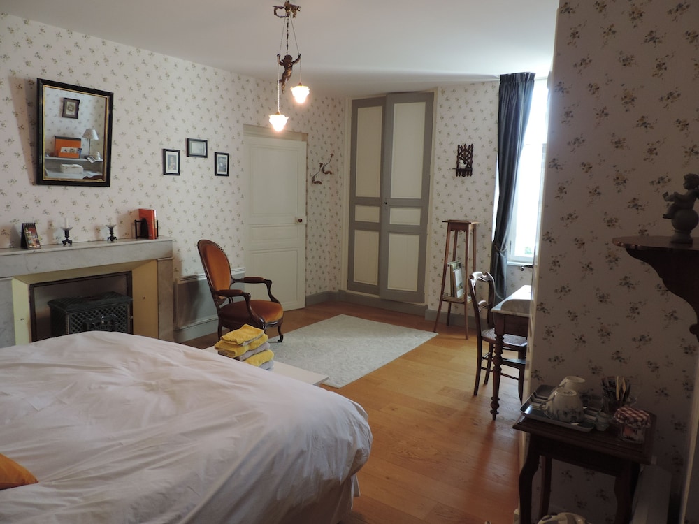 Photo 6