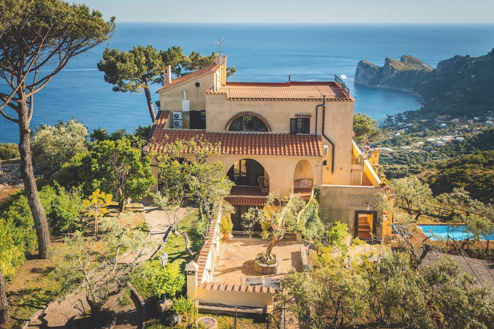 Neranya Resort - Monticchio Suite