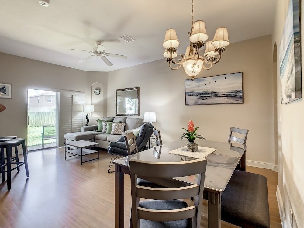 Annas Stunning Townhome In Regal Palms Resort Near Disney 3 Bedroom Townhouse