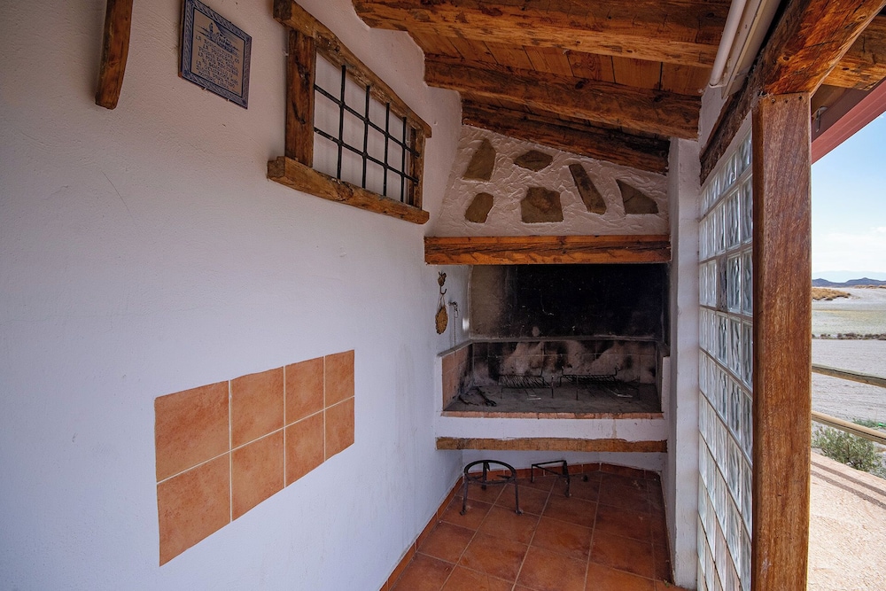 CUEVAS VICTORIA