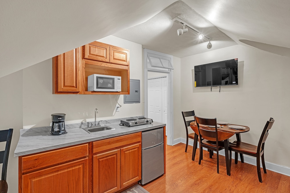 Charming Belmont Condo Near Boston 2 Bedroom Condo