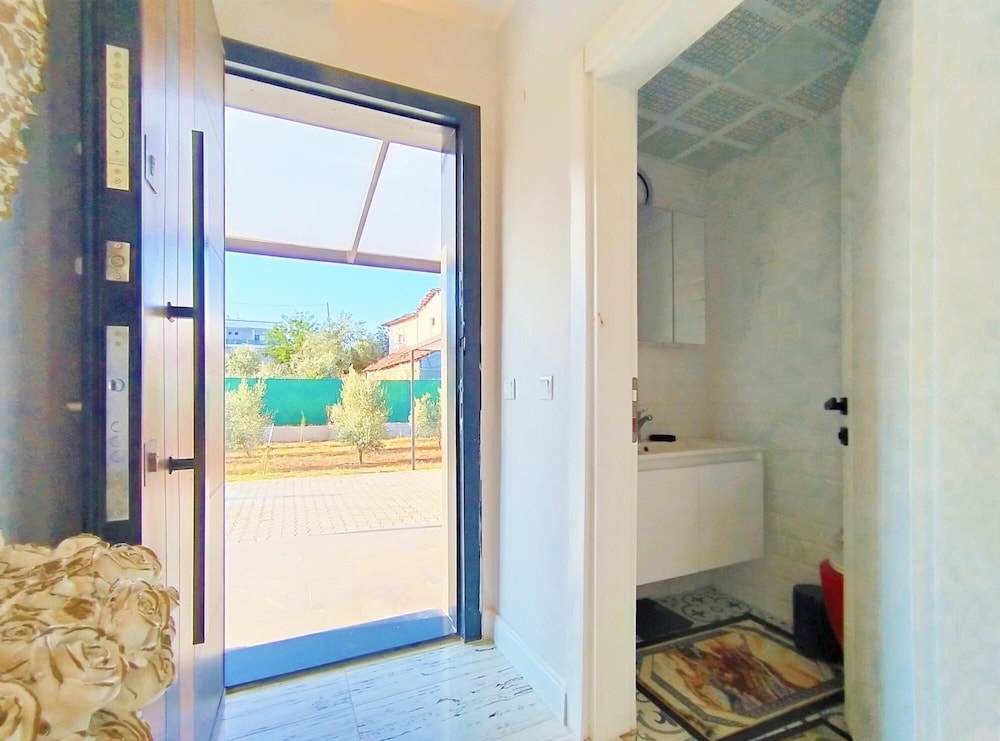 3 Br Apertment in Aksu