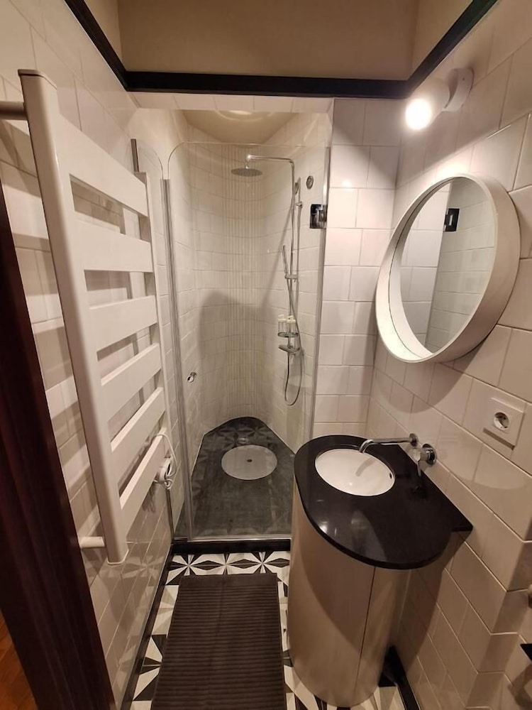 Easy Host Porto