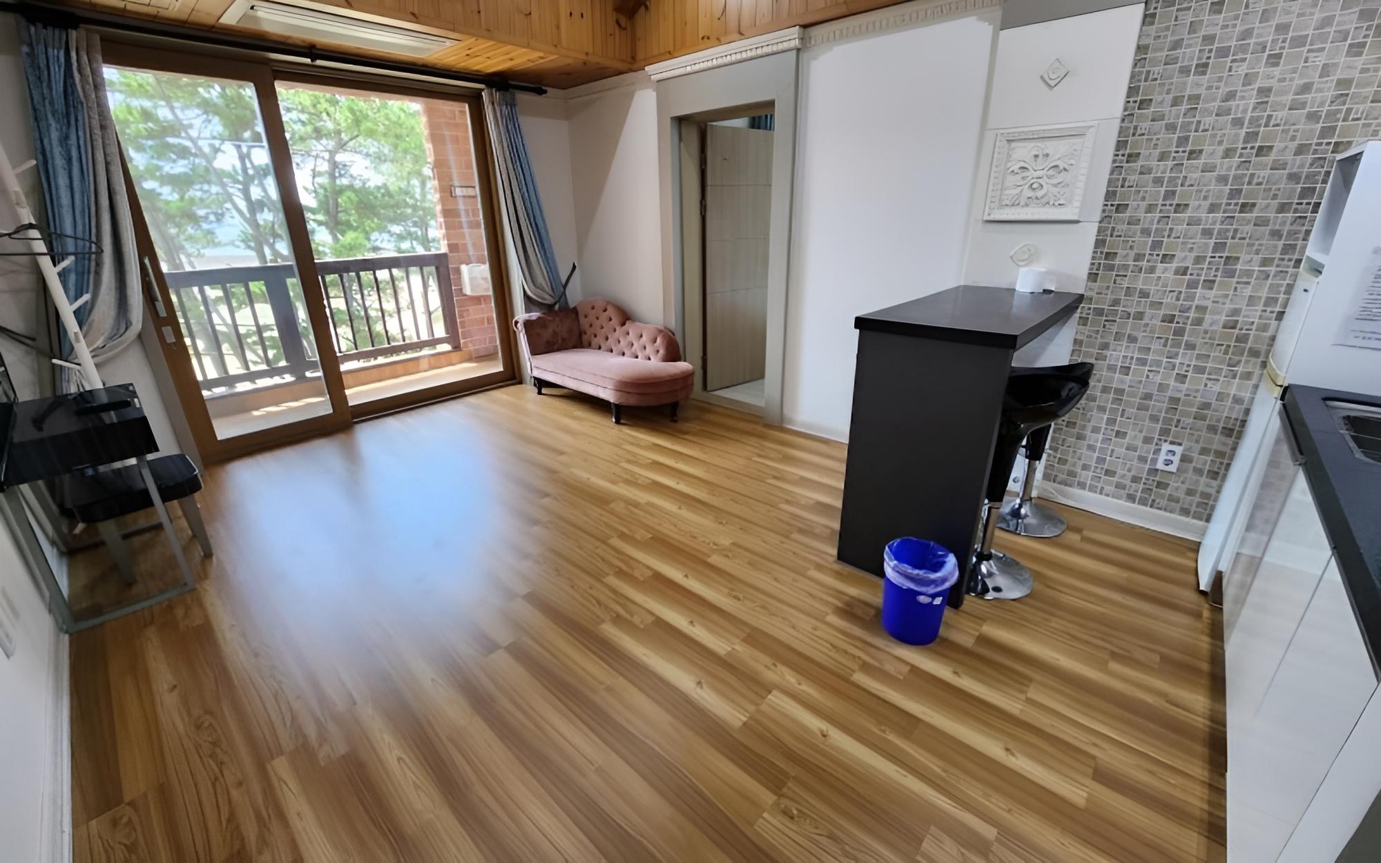 Taean Golden Wave Pension
