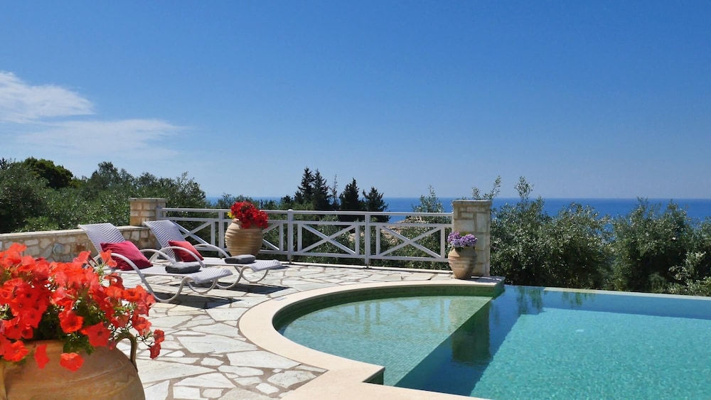 Villa Kalithea in Paxi view 3