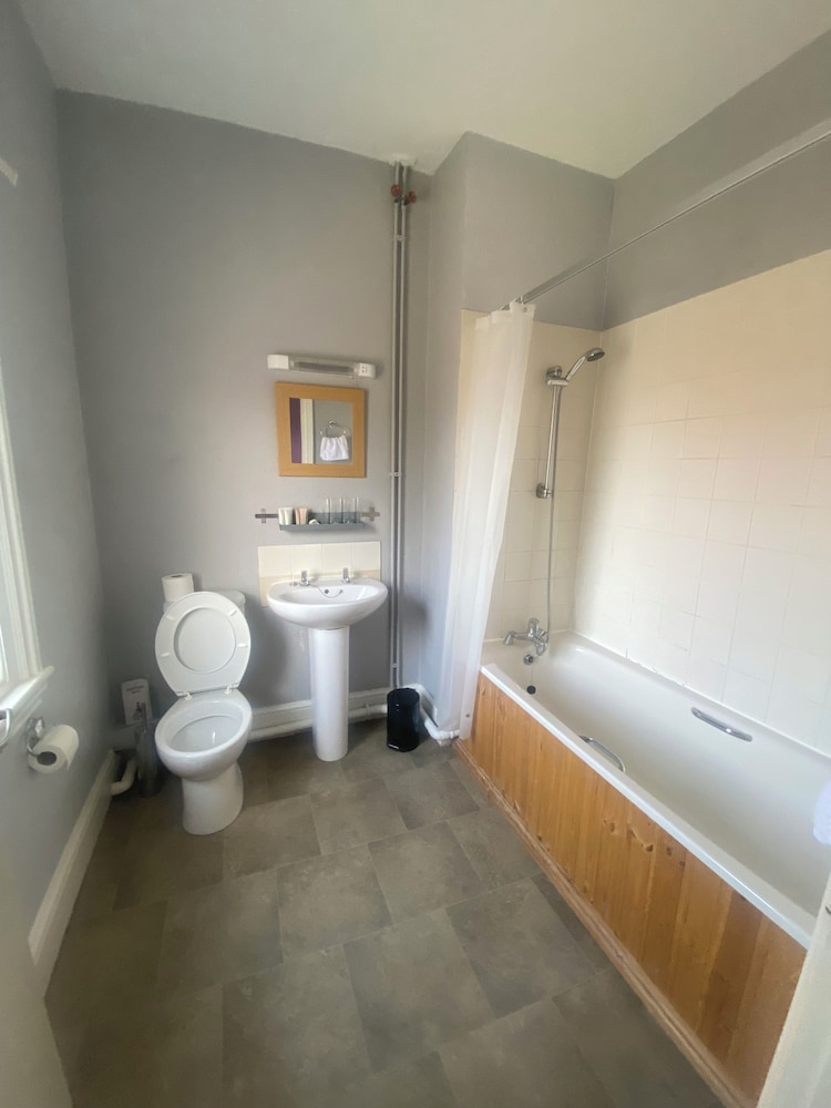 Stokesay inn and b and b